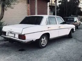 Mercedes E200 Model 1972