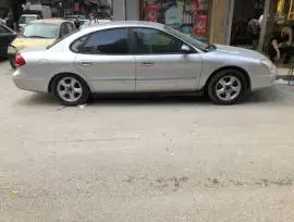 Ford Taurus 2000