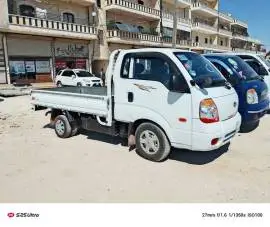 Kia Banco Arubi 2011