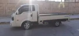 كيا بونغو 2014 للبيع