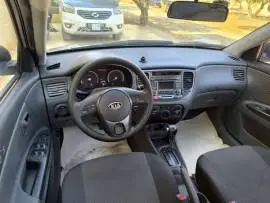 كيا ريو 2010