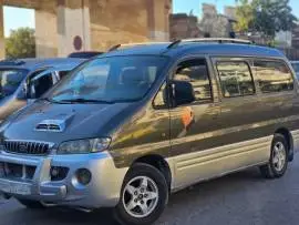 فان ستاركس 2001 للبيع, دمشق