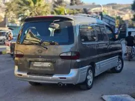 Van Starex 2001 for sale, Damascus