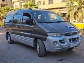 فان ستاركس 2001 للبيع, دمشق