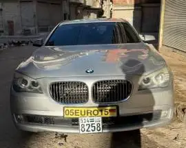 BMW 750Li 2012