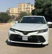 تويوتا كامري 2018 للبيع
