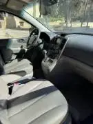 Kia Carnival 2012