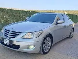 جينسيس 2011 للبيع