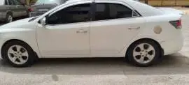 كيا فورتي 2010