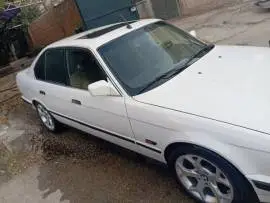 BMW 525 1989 للبيع