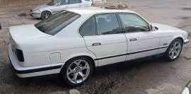 BMW 525 1989 للبيع