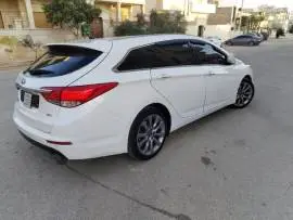 هيونداي i40 موديل 2011