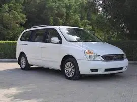 Kia Carnival 2012