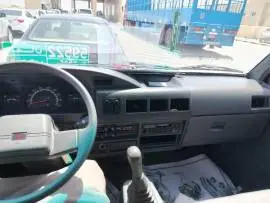 ميكروباص مستوبيشي ال 300 2010