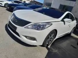 Hyundai Azera 2013