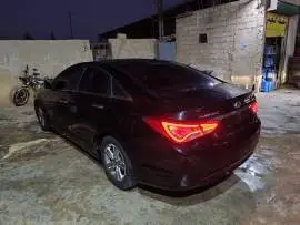 هيونداي سوناتا 2012 للبيع