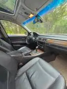 بي ام دبليو i320 2010