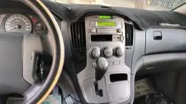 Hyundai Starex H1 Van 2011, Latakia