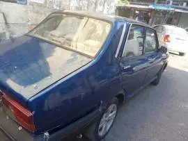 رينو 1977 للبيع