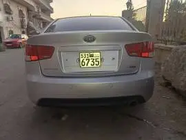 كيا فورتي 2011