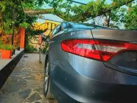Hyundai Azera Grandeur 2016