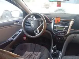 Hyundai Accent 2011