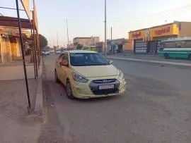 Hyundai Accent 2011