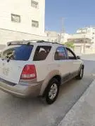 جيب كيا سيرنتو 2005
