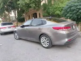 كيا اوبتيما 2016 للبيع