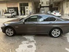 سيارة موديل 2013