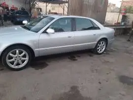 Audi A8 2002