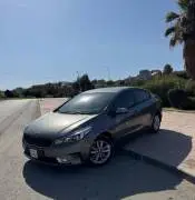 كيا سيراتو 2017 للبيع
