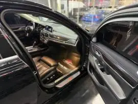BMW 750i 2018