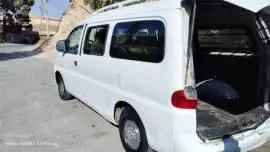 فان ستاركس موديل 2001 للبيع