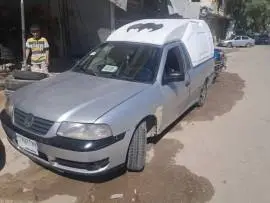 فورد فوكس 2004
