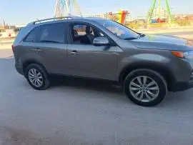 كيا سيرنتو 2010