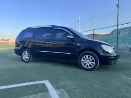 Kia Carnival 2012 VIP