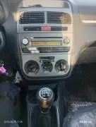 فيات بونتو 2009