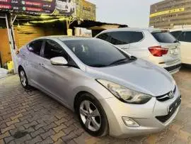 Hyundai Avante 2011