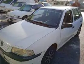 فولكس فاغن 2004