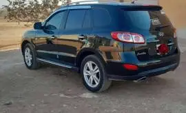 للبيع هيونداي سنتافي 2011