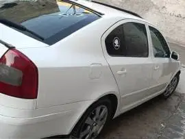 سكودا اوكتافيا 2005