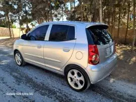 كيا مورنينغ 2009