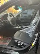 BMW 320i موديل 2018 للبيع