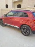 ميستبيشي جيب 2012, RF49375299