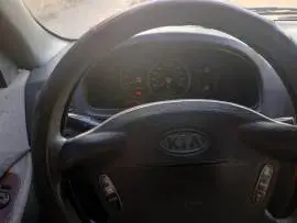 Kia Carnival 2003 for sale, Damascus