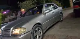 مرسيدس C220 موديل 1994, دمشق
