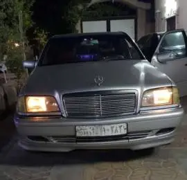 Mercedes C220 1994, Damascus