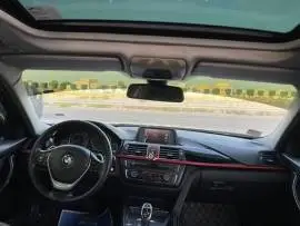 BMW 328i 2014, Daraa