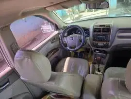 كيا سبورتاج 2005